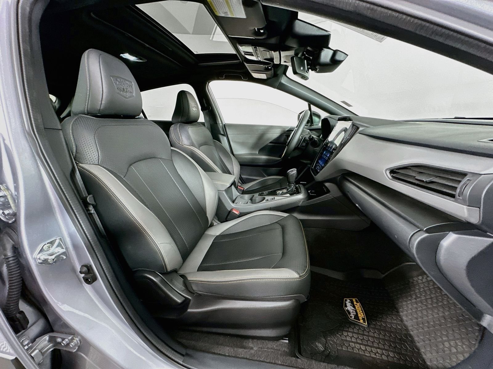 Used 2025 Ice Silver Metallic Subaru Wilderness image 29