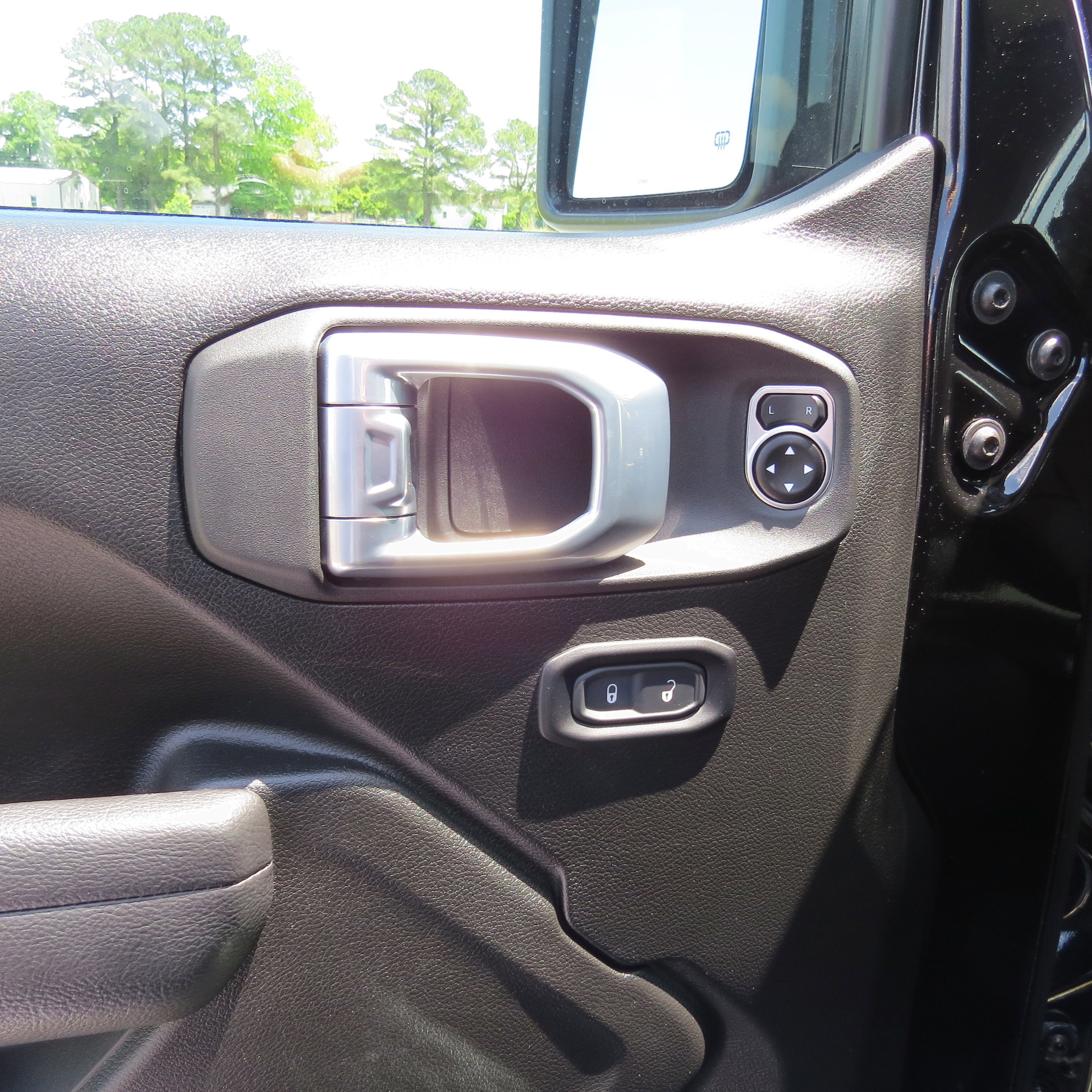 Used 2024 Black Clearcoat Jeep Rubicon image 16