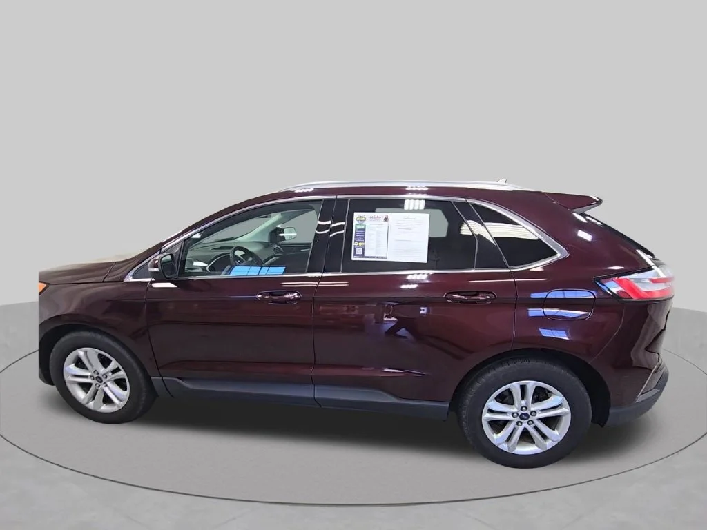 Certified Used 2020 Red Ford SEL image 7