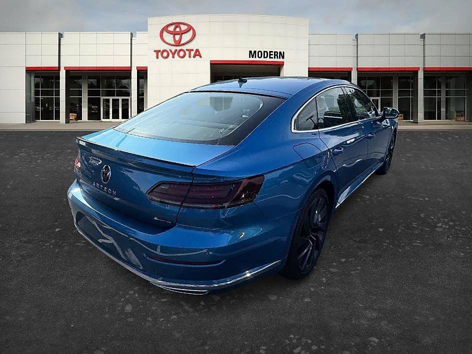 Used 2023 Blue Metallic Volkswagen SEL R-Line image 16