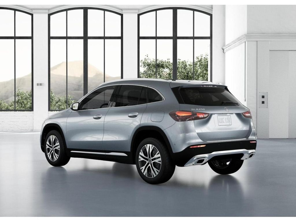 New 2026 Cirrus Silver Metallic Mercedes-Benz GLA 250 image 29
