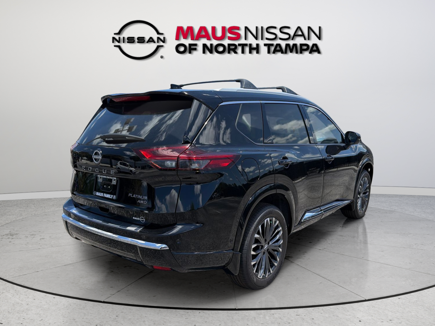 New 2026 Black Nissan Platinum image 9