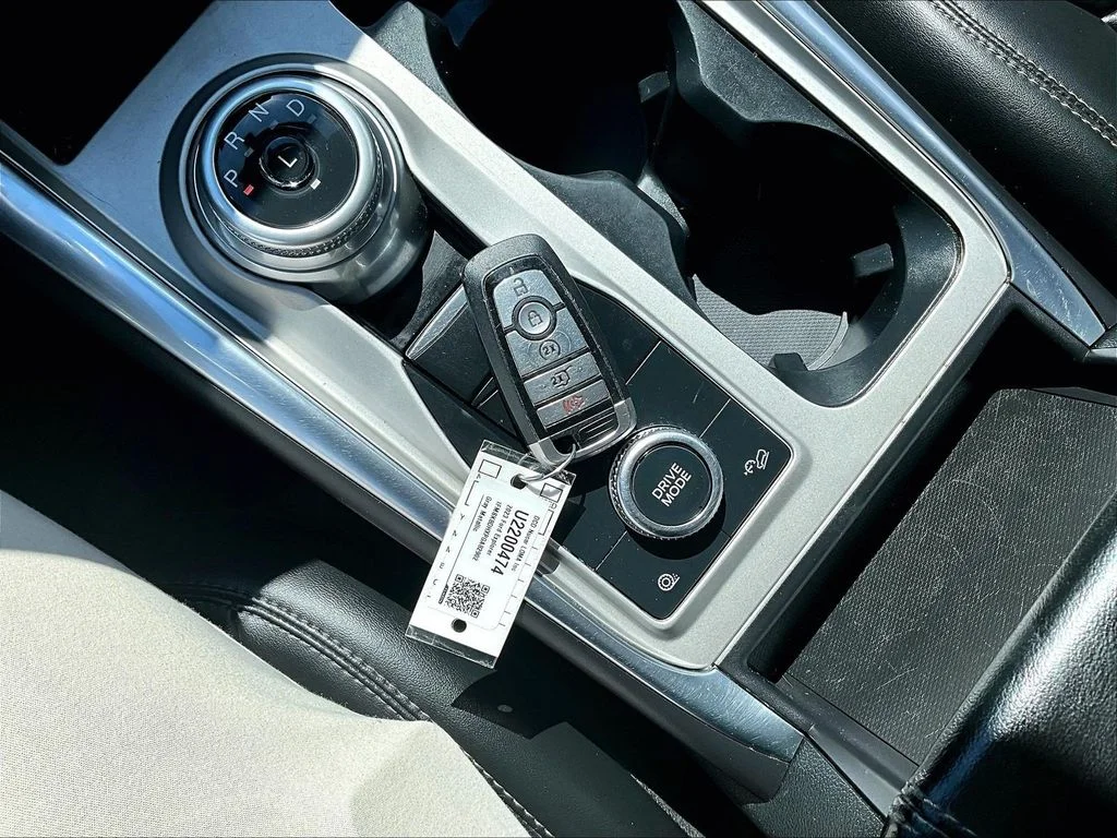 Used 2023 Gray Ford XLT image 32