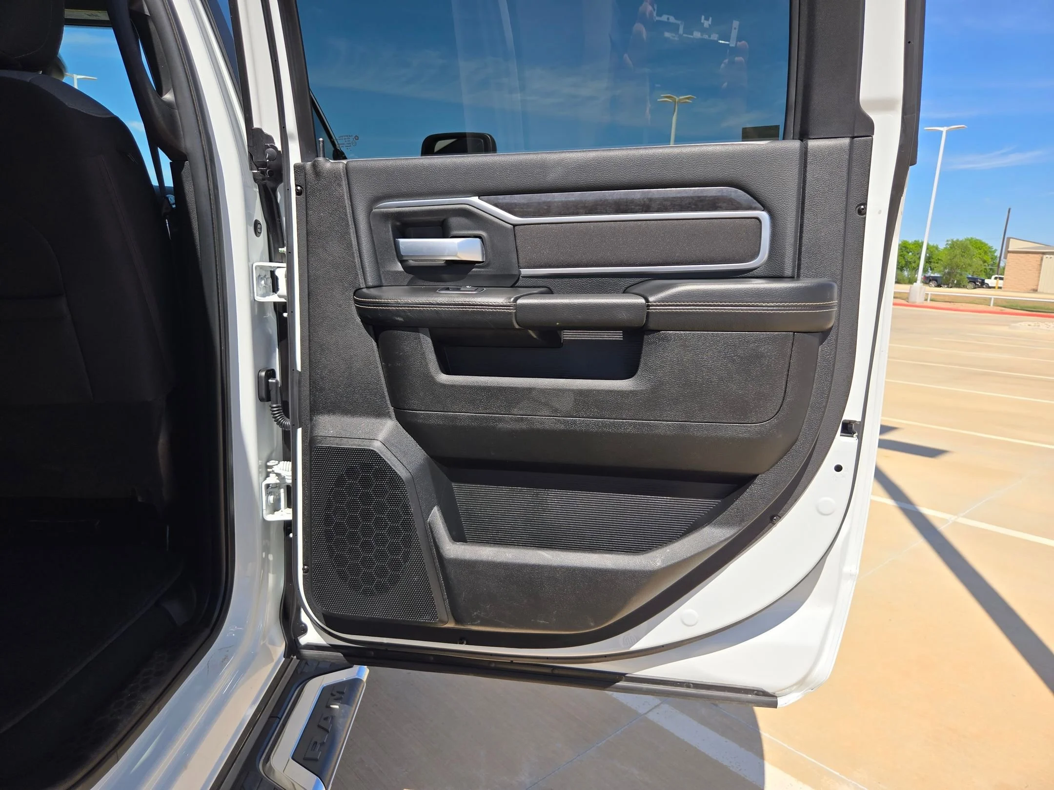 2024 RAM Ram 2500 Pickup Big Horn - Photo 23