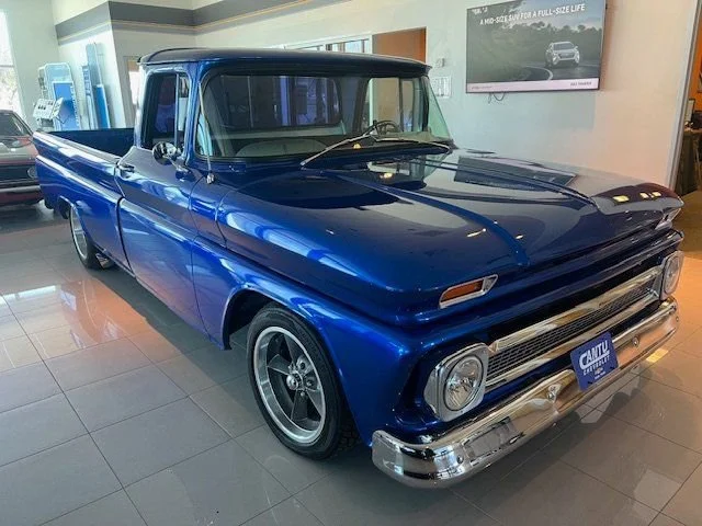 Used 1963 Blue Chevrolet  image 4