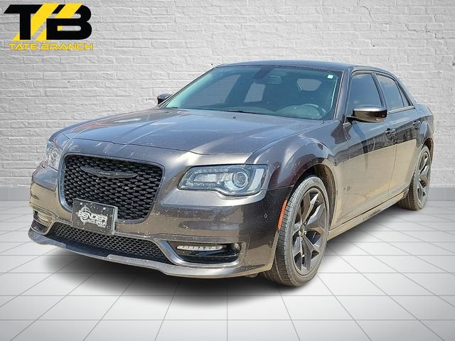 2023 Chrysler 300 Touring L RWD's photo