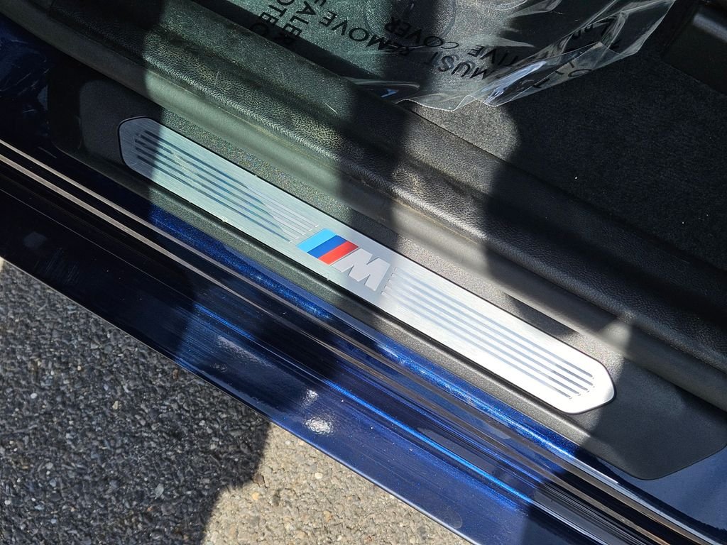 Used 2025 Tanzanite Blue II Metallic BMW M40i image 39