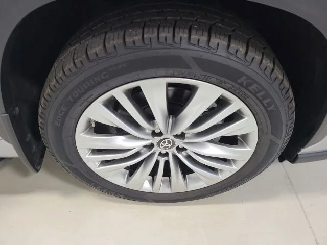 Certified Used 2024 Celestial Silver Metallic Toyota Platinum image 38