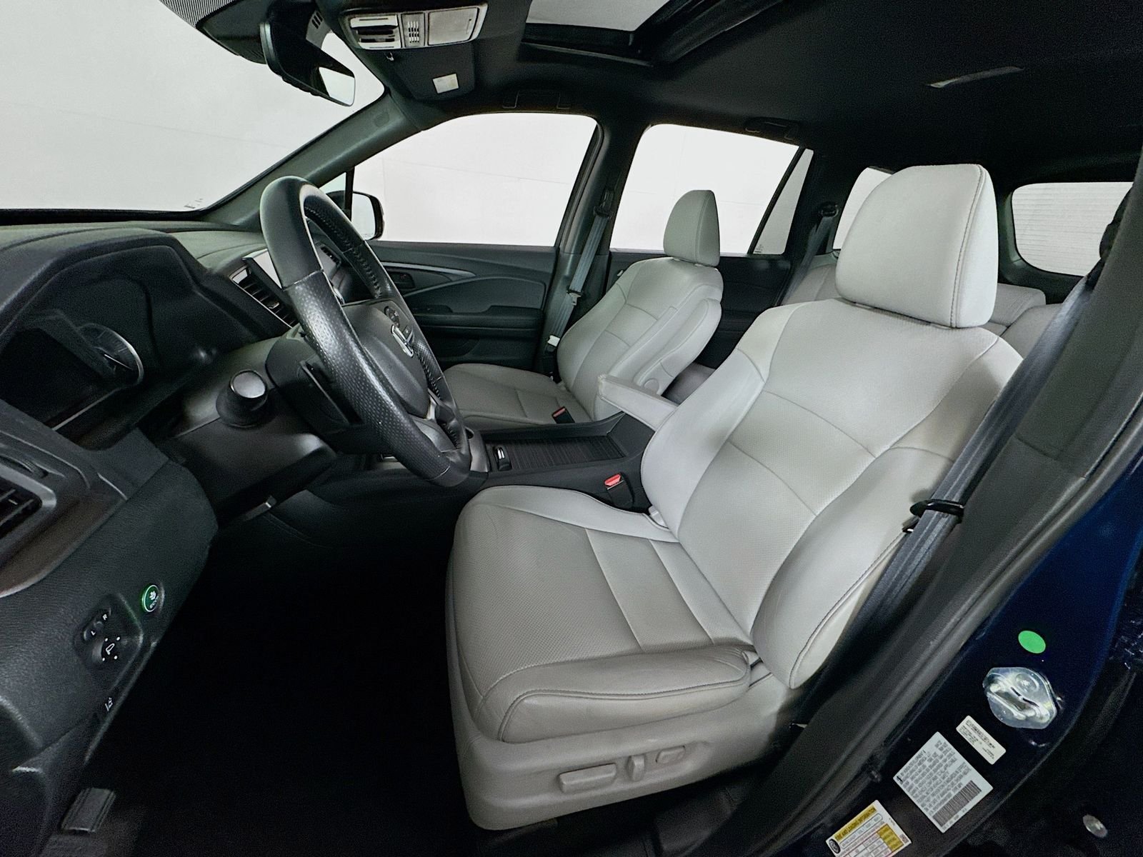 2022 Honda Passport EX-L - Photo 12