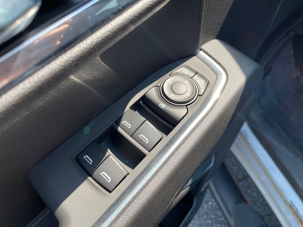 Used 2023 Sterling Gray Metallic Chevrolet LT (2FL) image 16