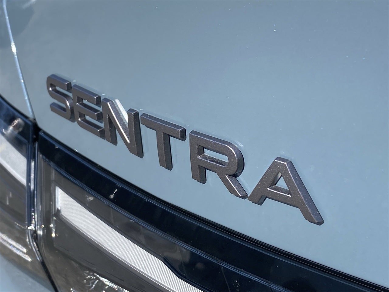 New 2027 Atlantic Gray Metallic Nissan SV image 8