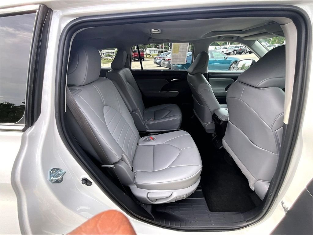 Used 2026 Beige Toyota XLE image 16