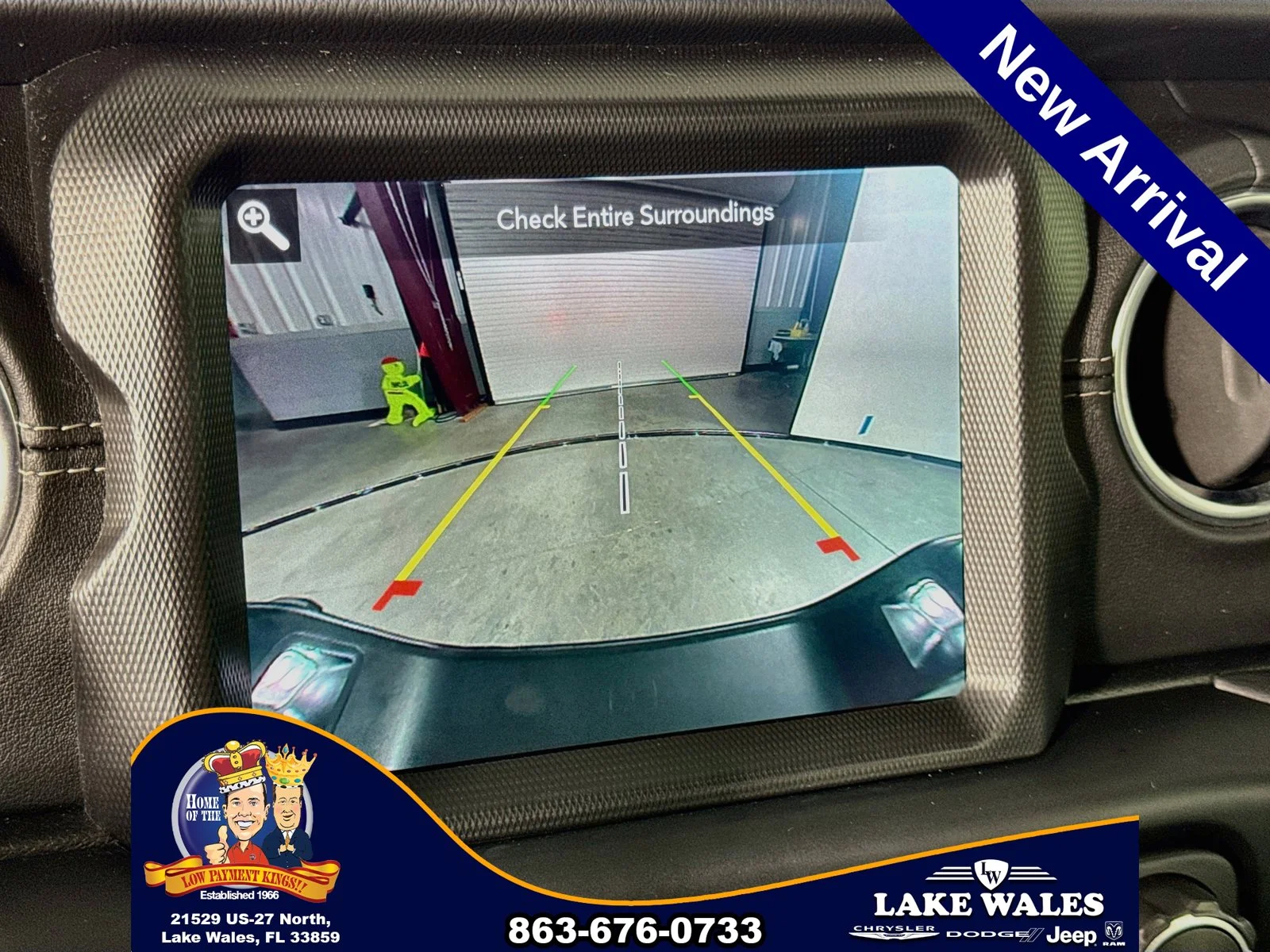 Certified Used 2021  Jeep Overland image 14