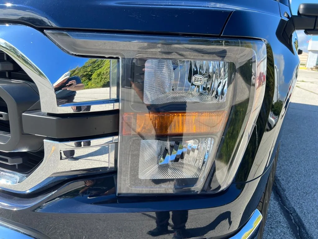 Used 2023 Blue Ford XLT image 31