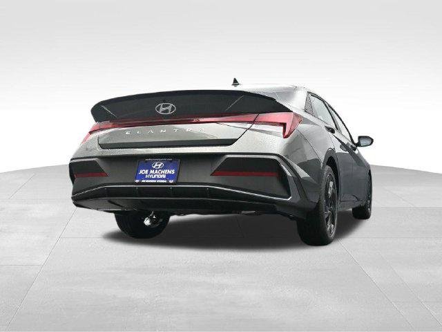 New 2026 Gray Hyundai SEL Sport Plus image 36