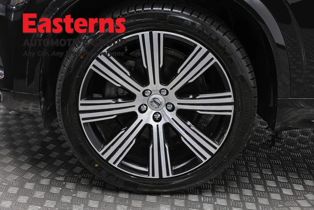 Used 2022 Black Volvo T6 Inscription image 32