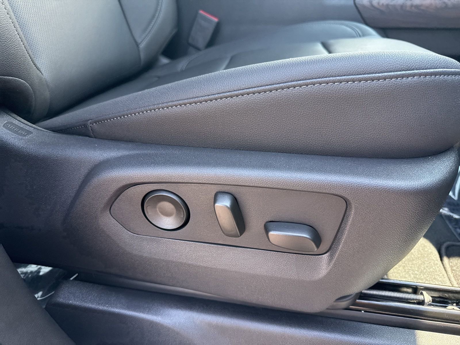 2025 GMC Sierra 3500HD SLT - Photo 52