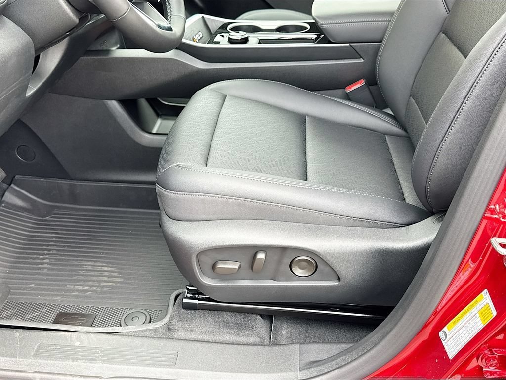 2026 Chevrolet Equinox LT - Photo 22