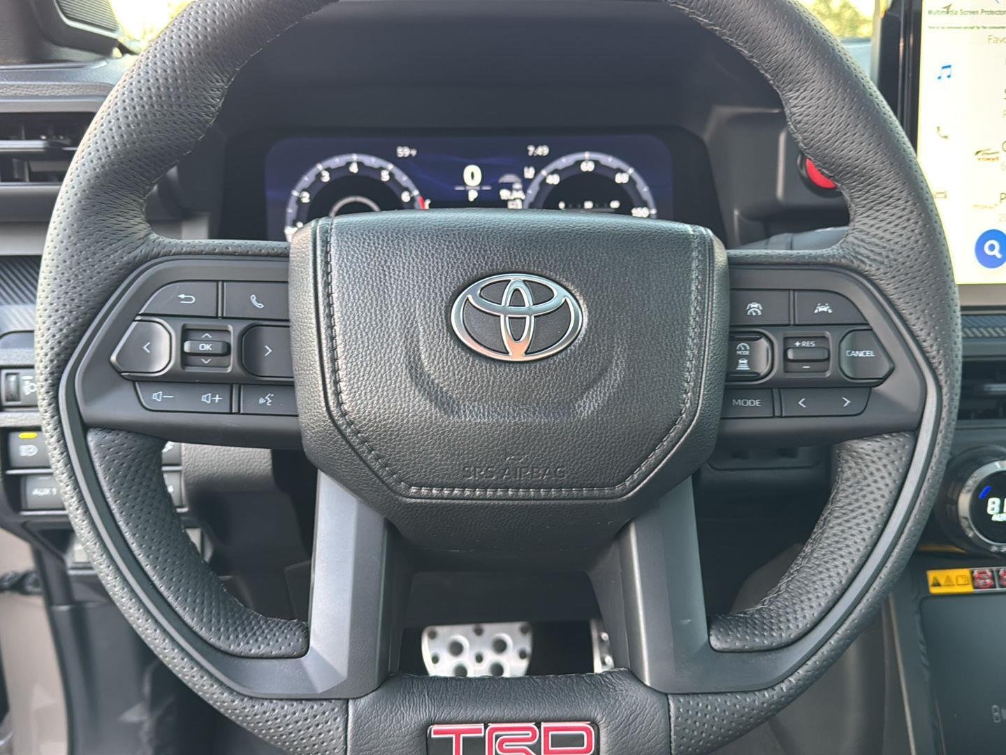 2025 Toyota Tacoma TRD Pro - Photo 17