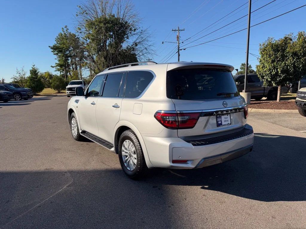 Used 2021 Silver Nissan SV image 5