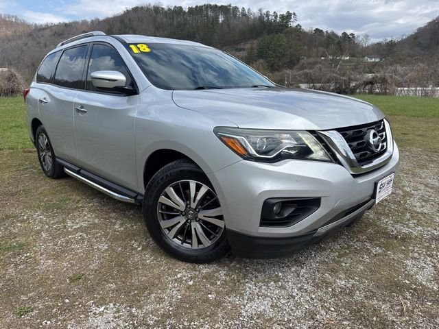 Used 2018 Nissan Pathfinder SV with VIN 5N1DR2MM1JC608363 for sale in Hazard, KY