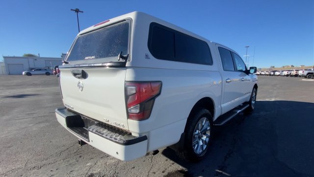 Used 2020 White Nissan Crew Cab SL 4x4 image 8
