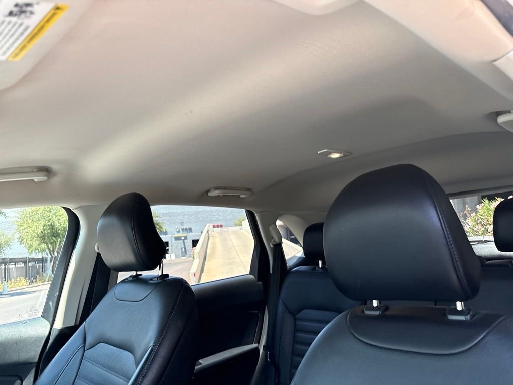 Used 2018 Silver Ford SEL image 9