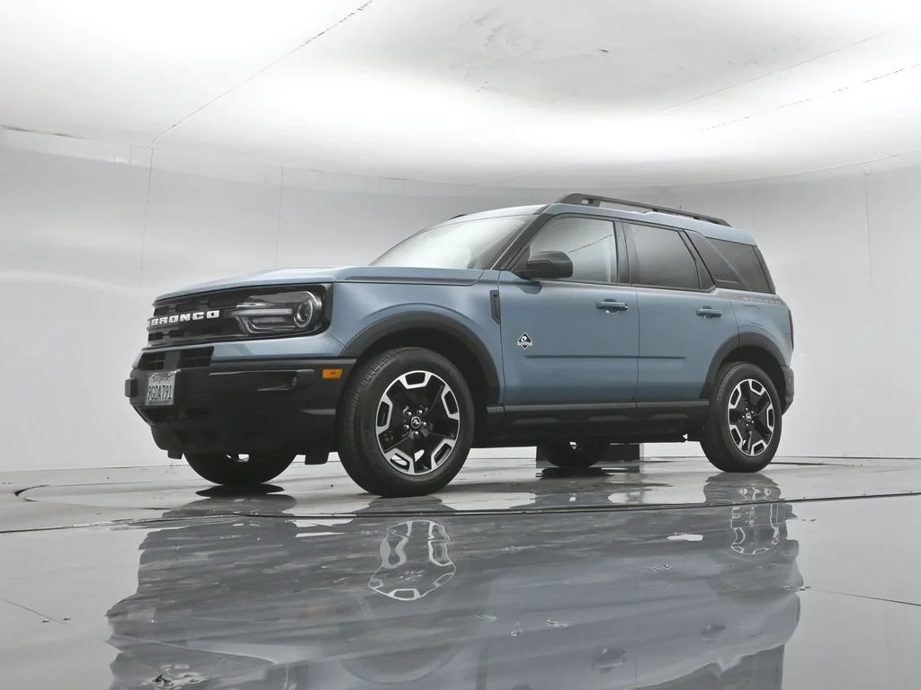 Used 2023  Ford Outer Banks image 41