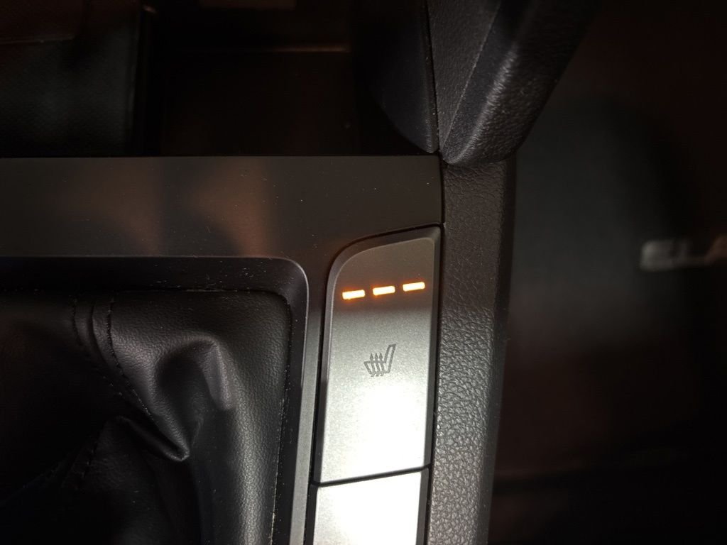 Used 2019 Black Hyundai Limited image 23
