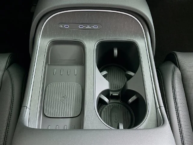 New 2026 Black Hyundai Blue SEL image 20