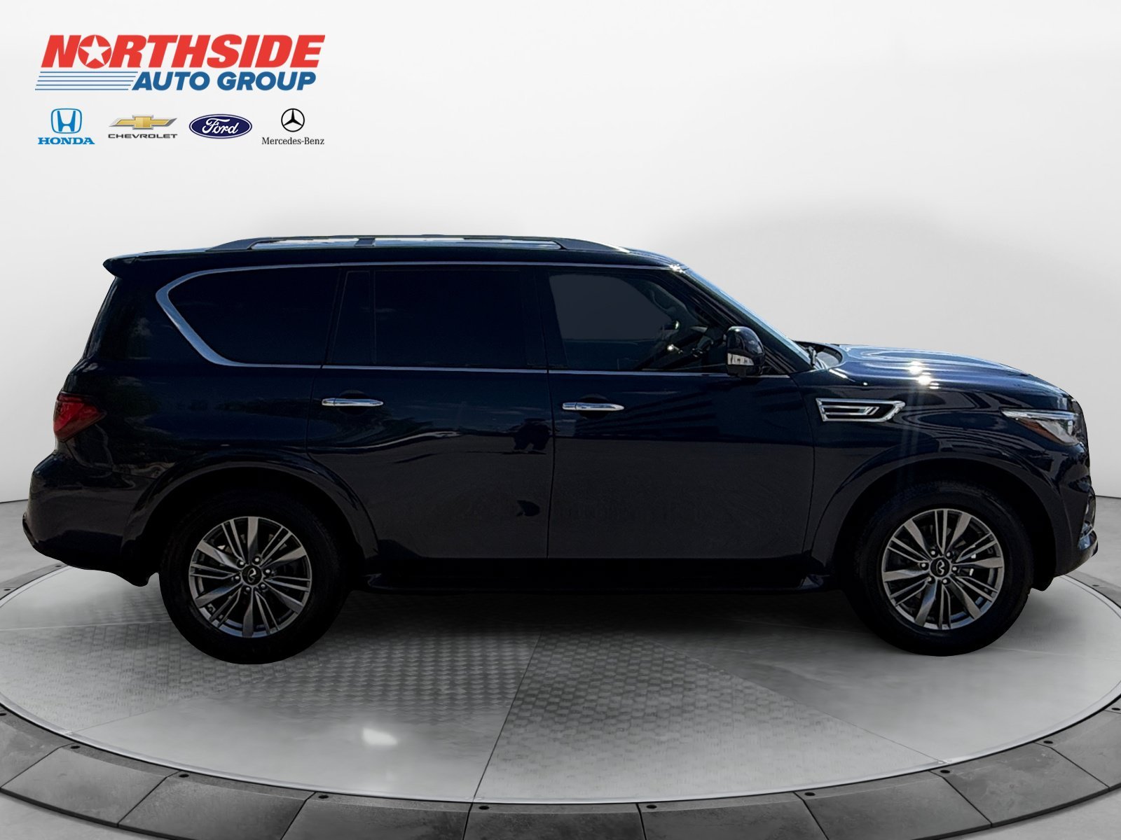 Used 2022 Hermosa Blue INFINITI LUXE image 8