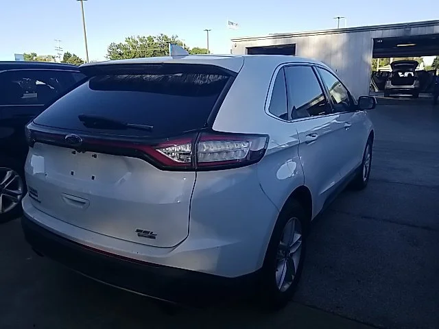 Used 2018 White Ford SEL image 38