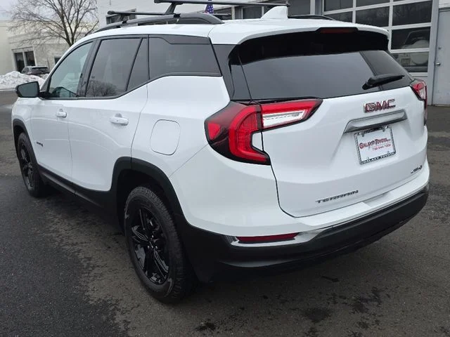 2023 GMC Terrain AT4 - Photo 6