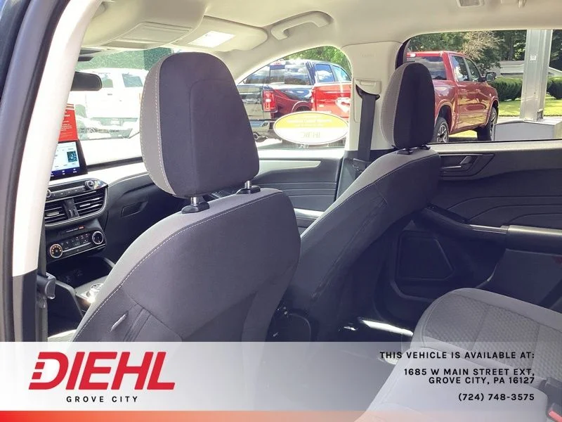 Used 2022 Blue Ford SE image 20