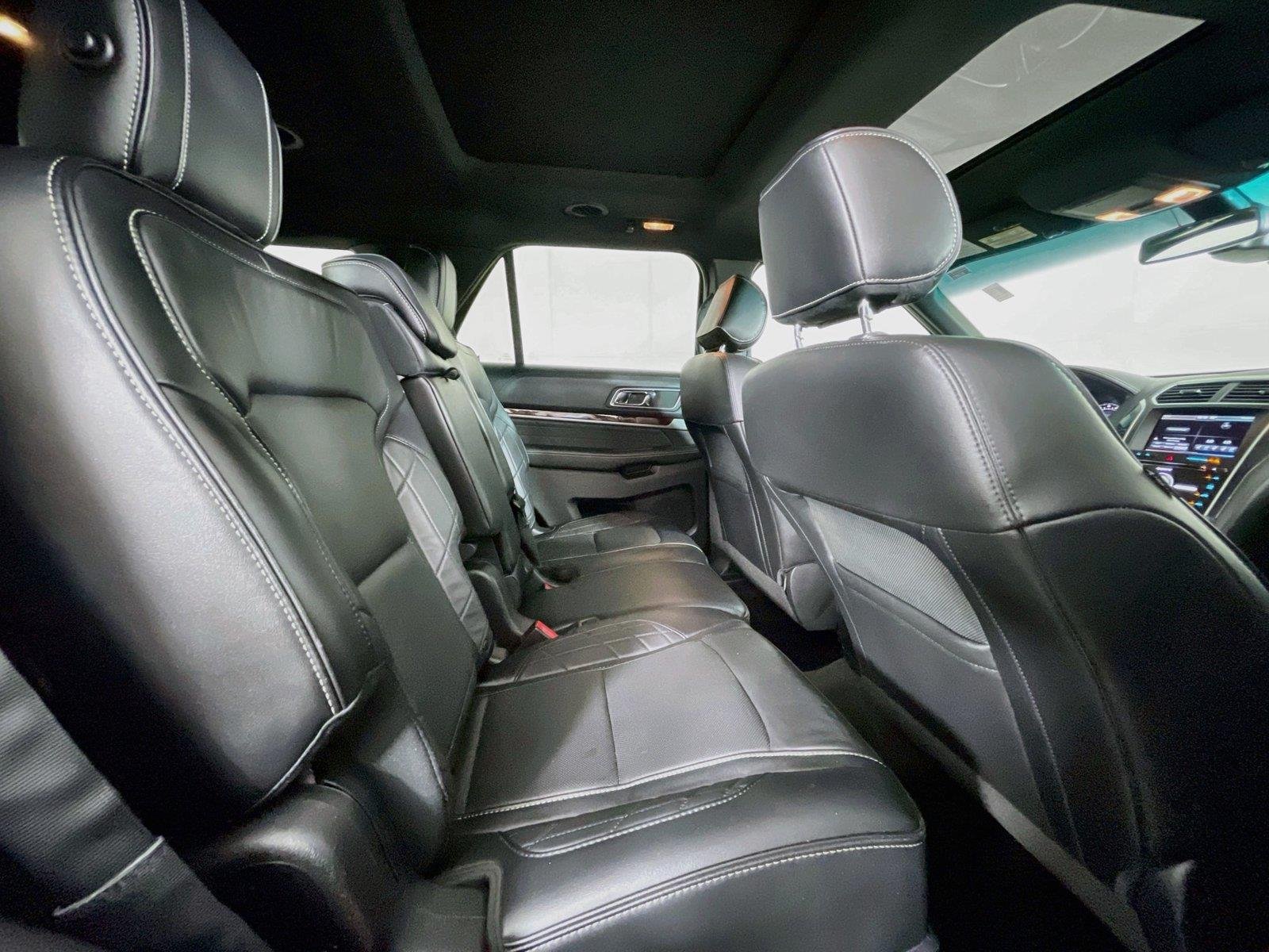 Used 2016 Black Ford Platinum image 30