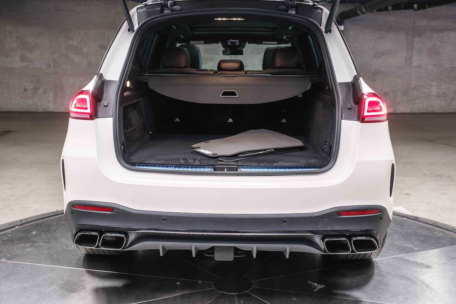 Certified Used 2022 MANUFAKTUR Diamond White Bright Mercedes-Benz AMG® GLE 63 S image 32