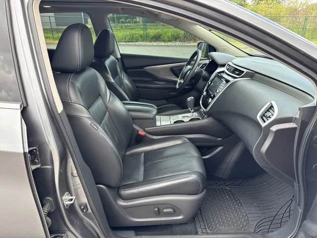 Used 2017 Gun Metallic Nissan Platinum image 10