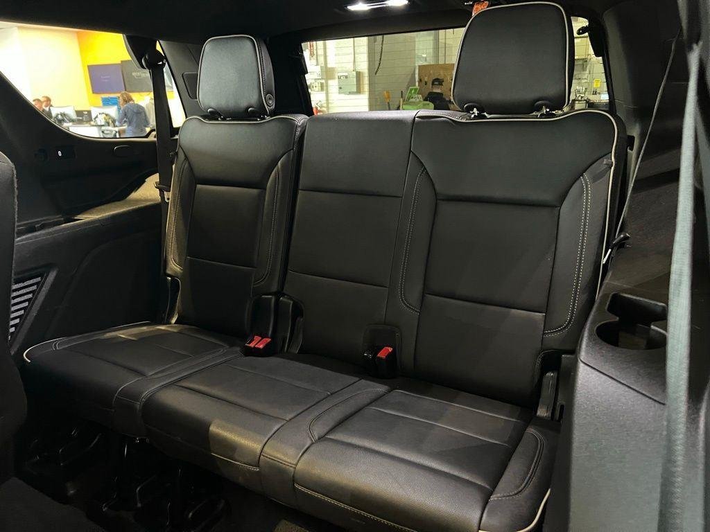 Used 2022 Summit White Chevrolet Premier image 24