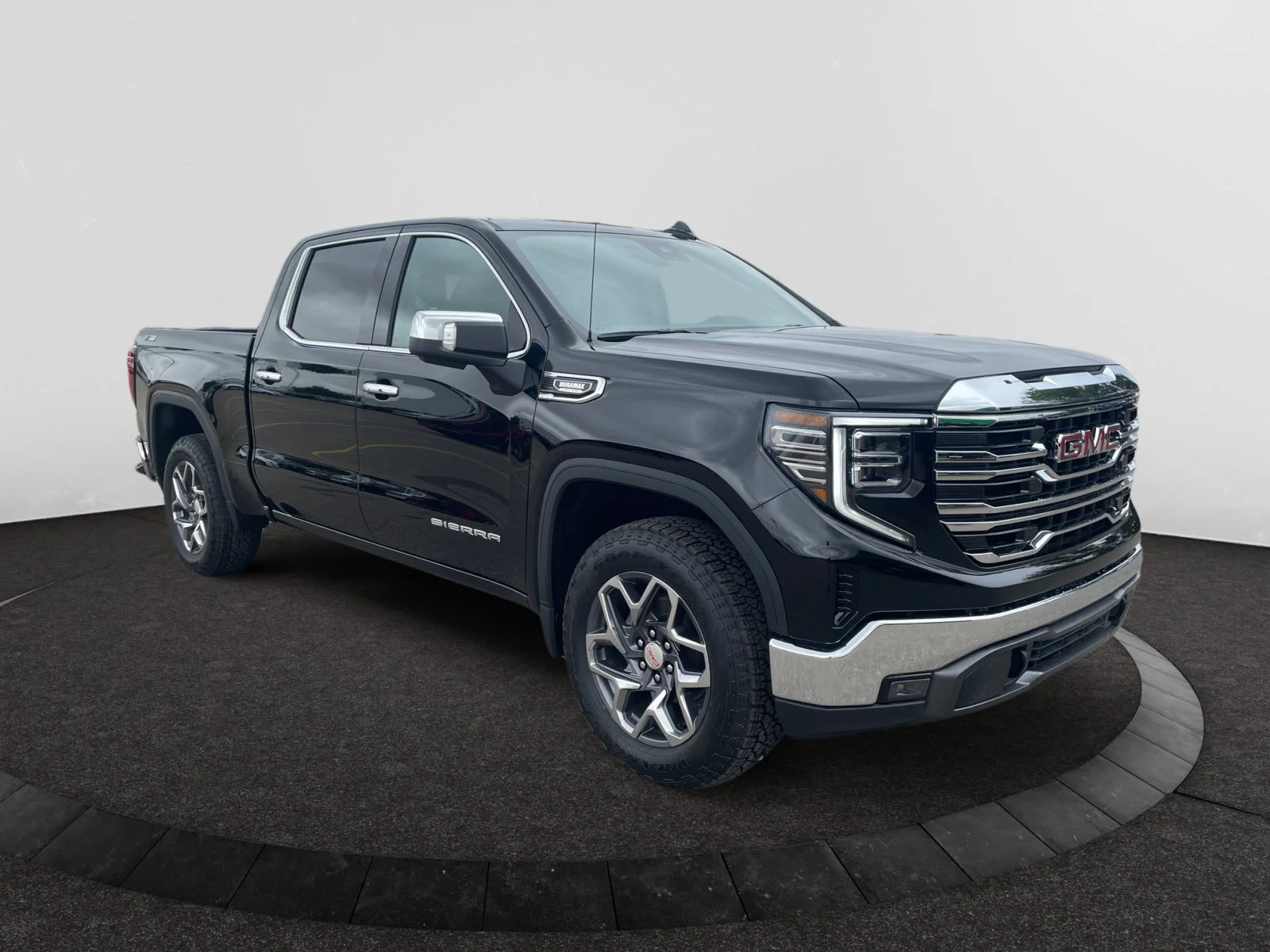 New 2026 Onyx Black GMC SLT image 7