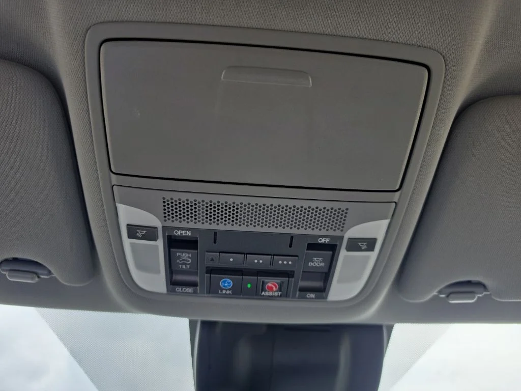 Used 2019 Silver Acura 3.5L Advance Package image 29