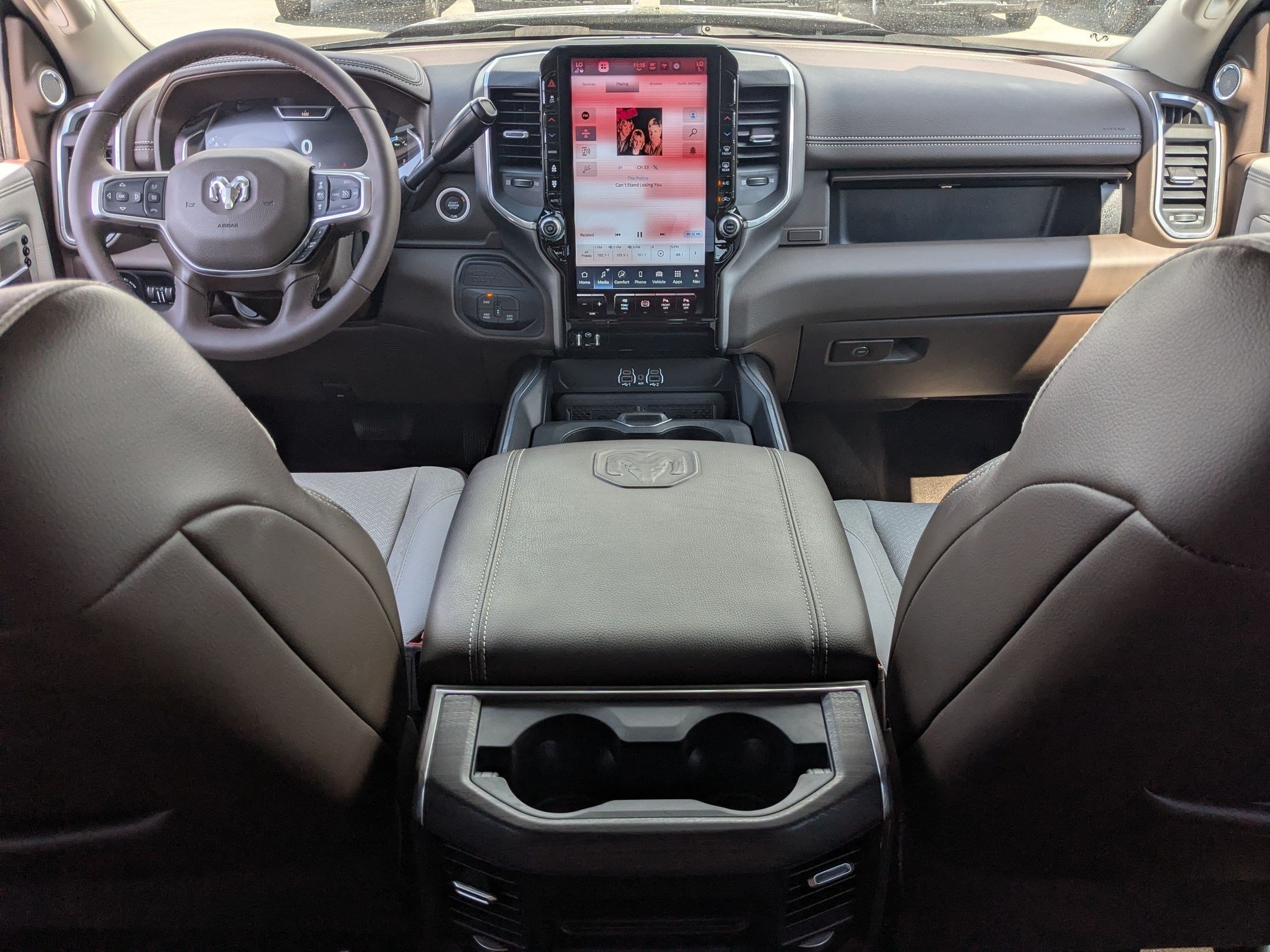 2025 RAM Ram 2500 Pickup Laramie - Photo 27