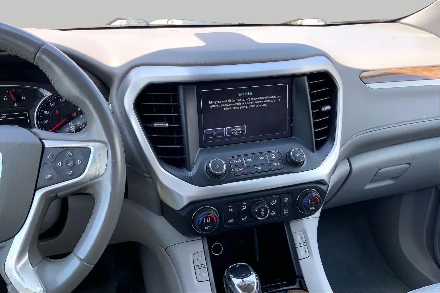 Pre-Owned 2019 GMC Acadia SLE