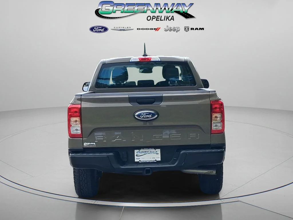 Used 2025 Gray Ford XL image 6