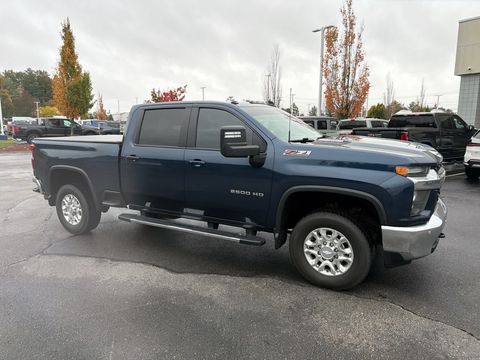 Used 2020 Northsky Blue Metallic Chevrolet LT image 7