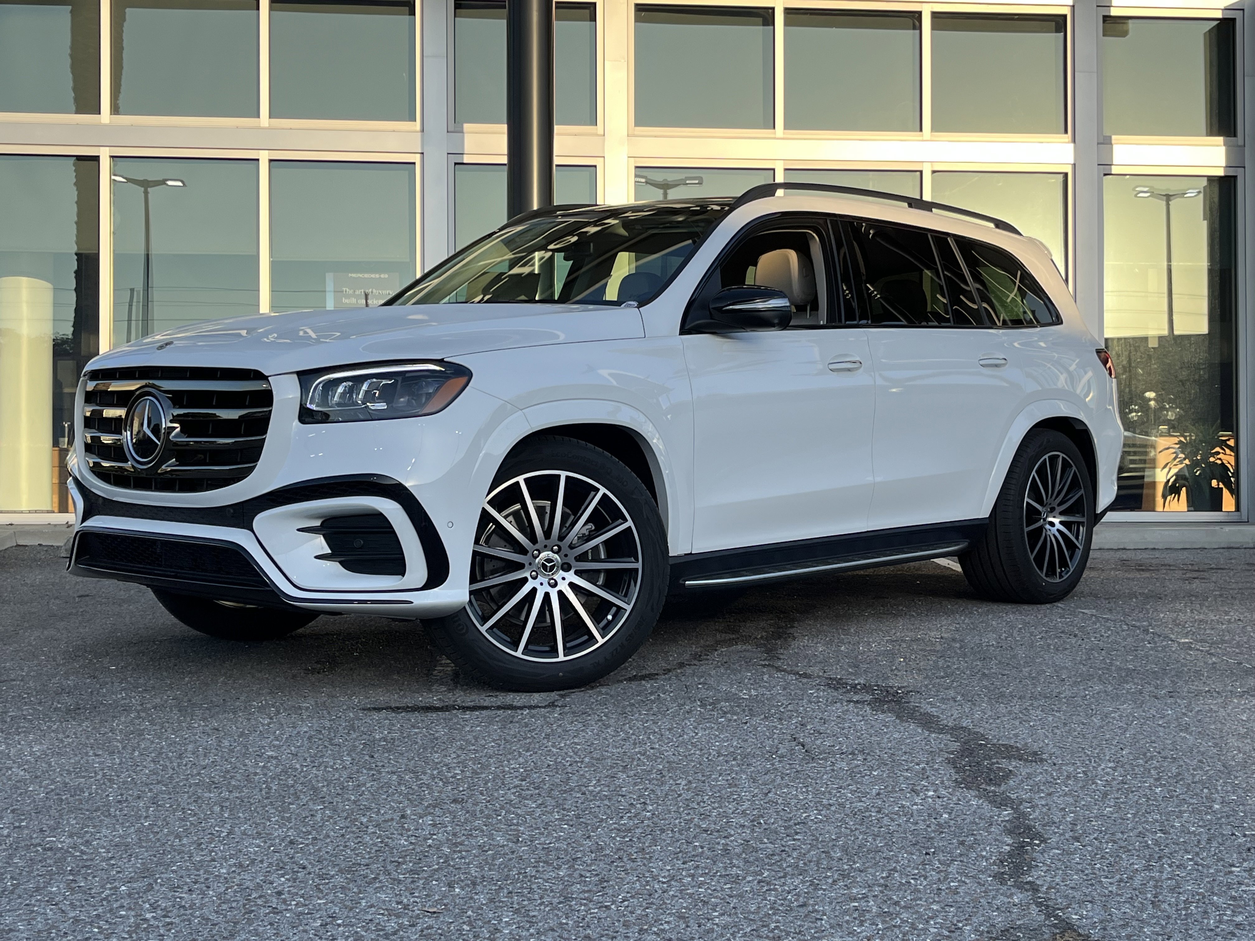 New 2026 Polar White Mercedes-Benz GLS 450 image 33