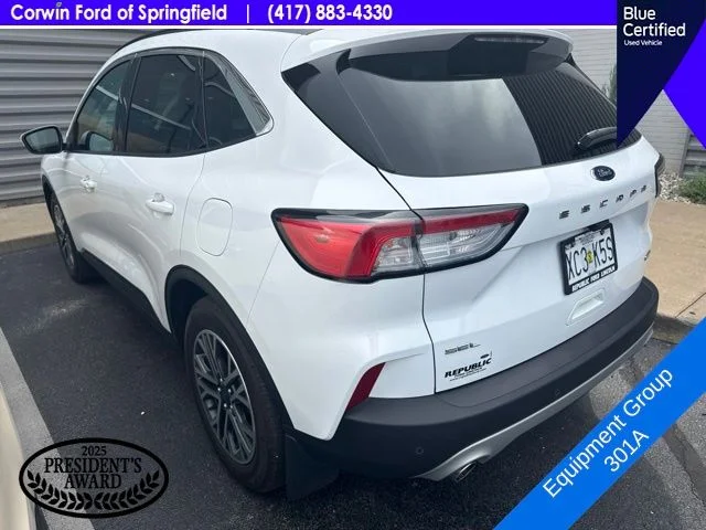 Used 2020 Oxford White Ford SEL image 8
