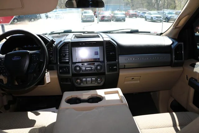 Used 2021 Red Metallic Ford XLT image 17