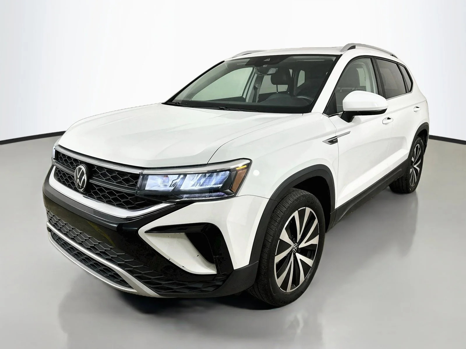 2023 Volkswagen Taos