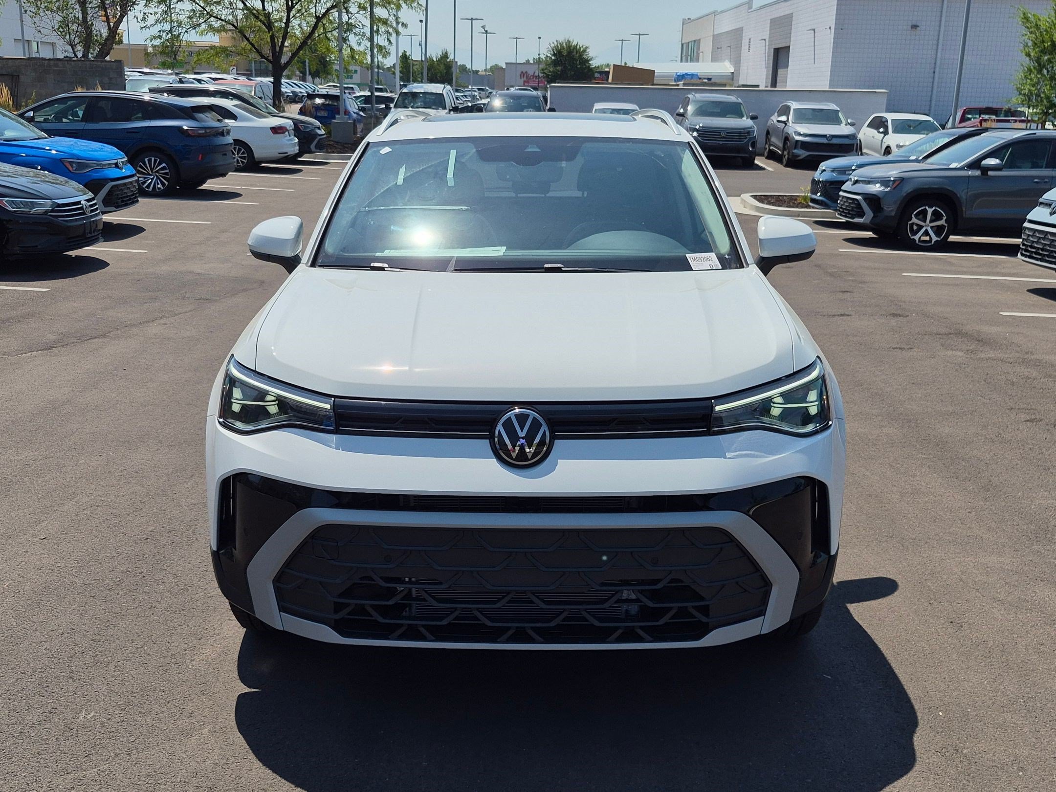 New 2026 Pure White Volkswagen SE image 9