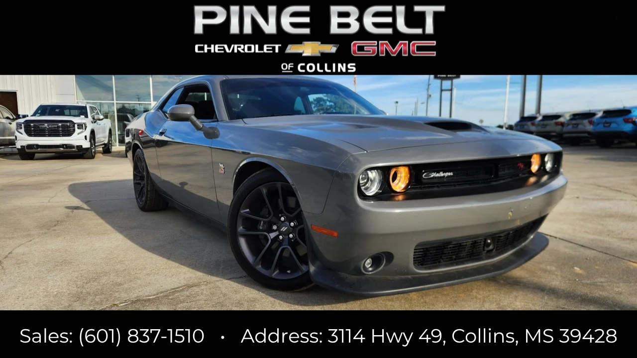 Used 2023  Dodge R/T Scat Pack image 1